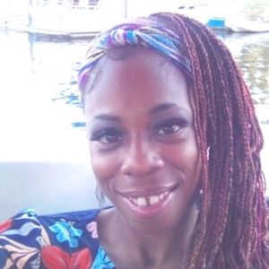 Meet your Posher, Sheka